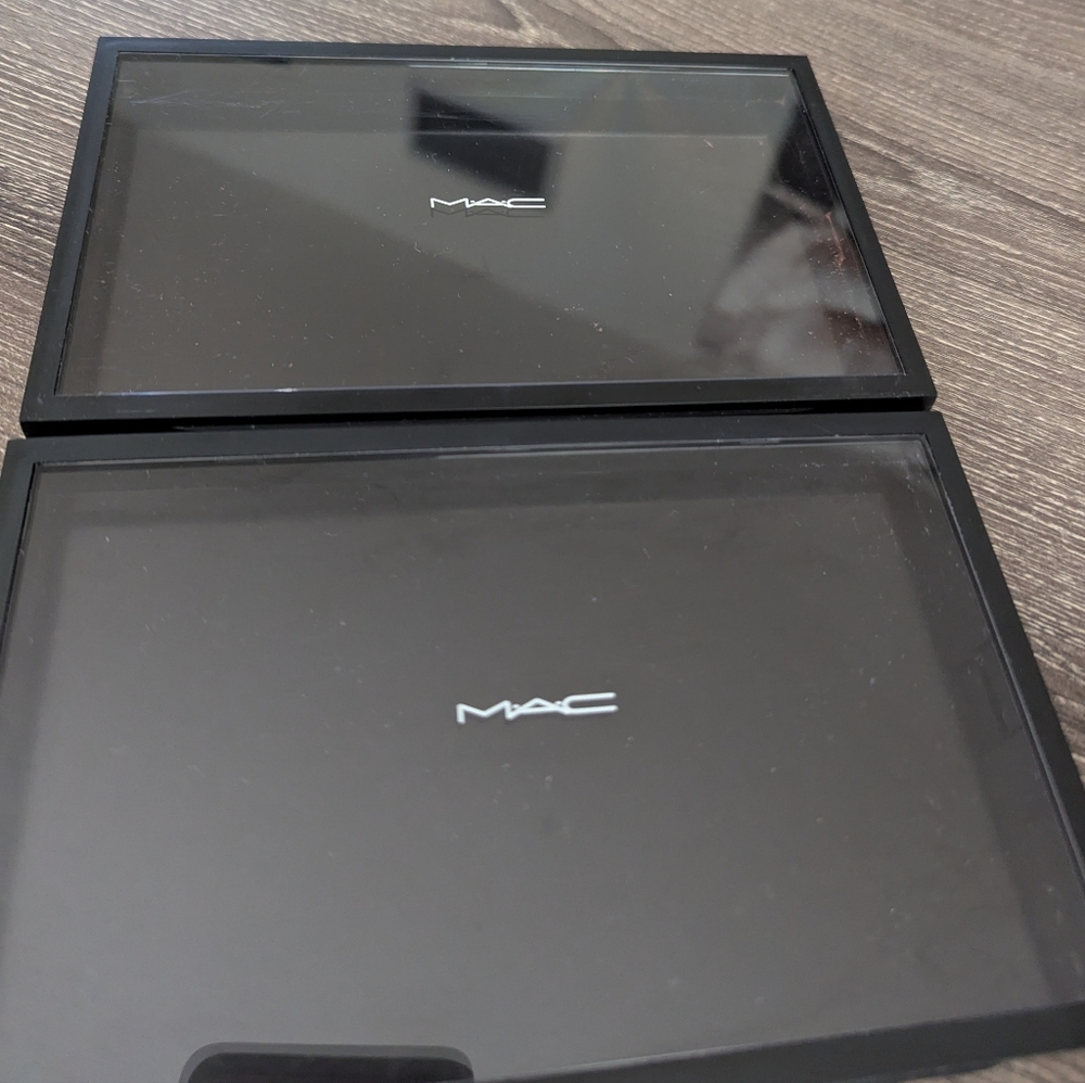 MAC Cosmetics Eyeshadow Palette